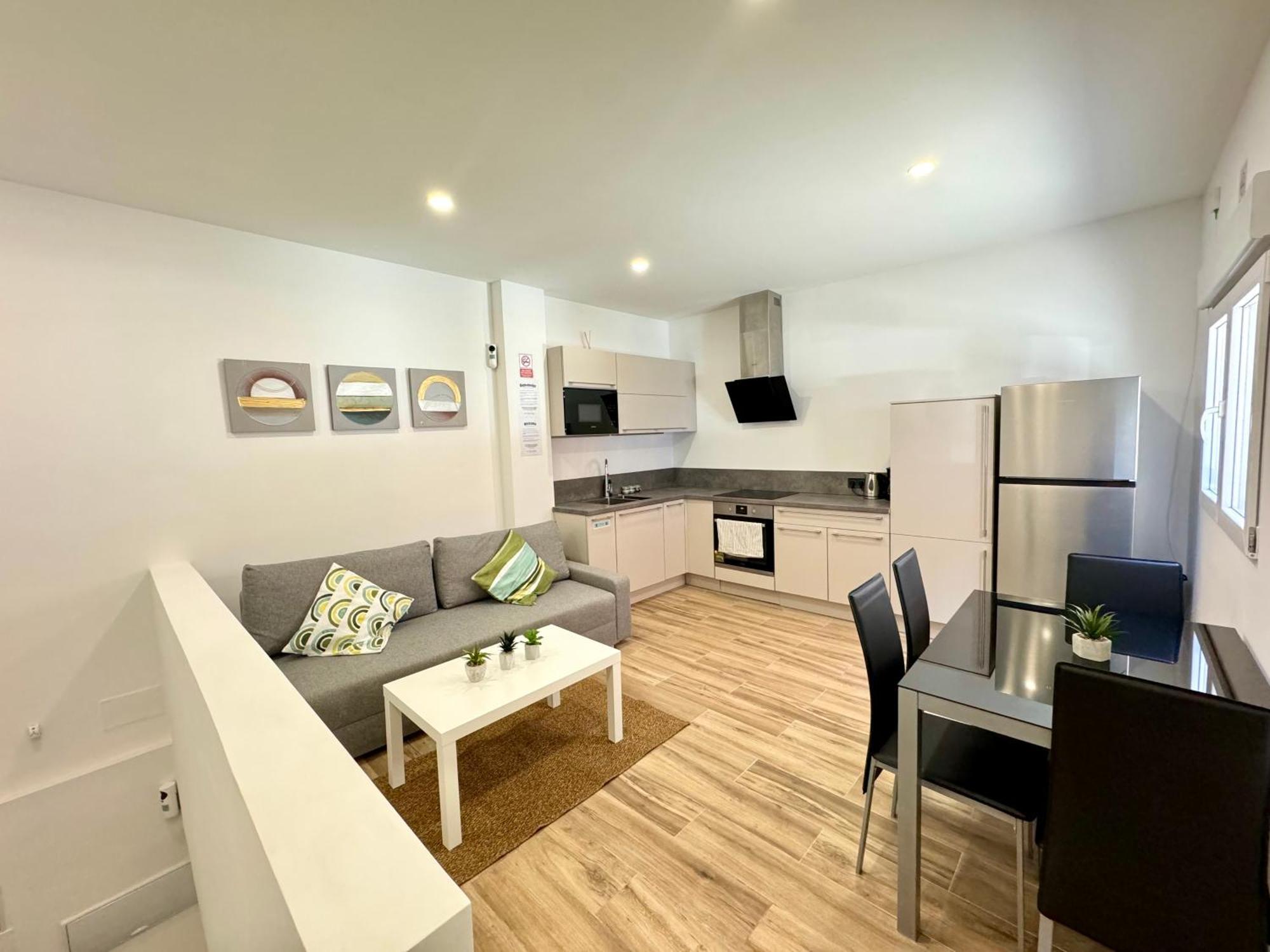 Apartamentos Castillejos Мадрид Екстериор снимка