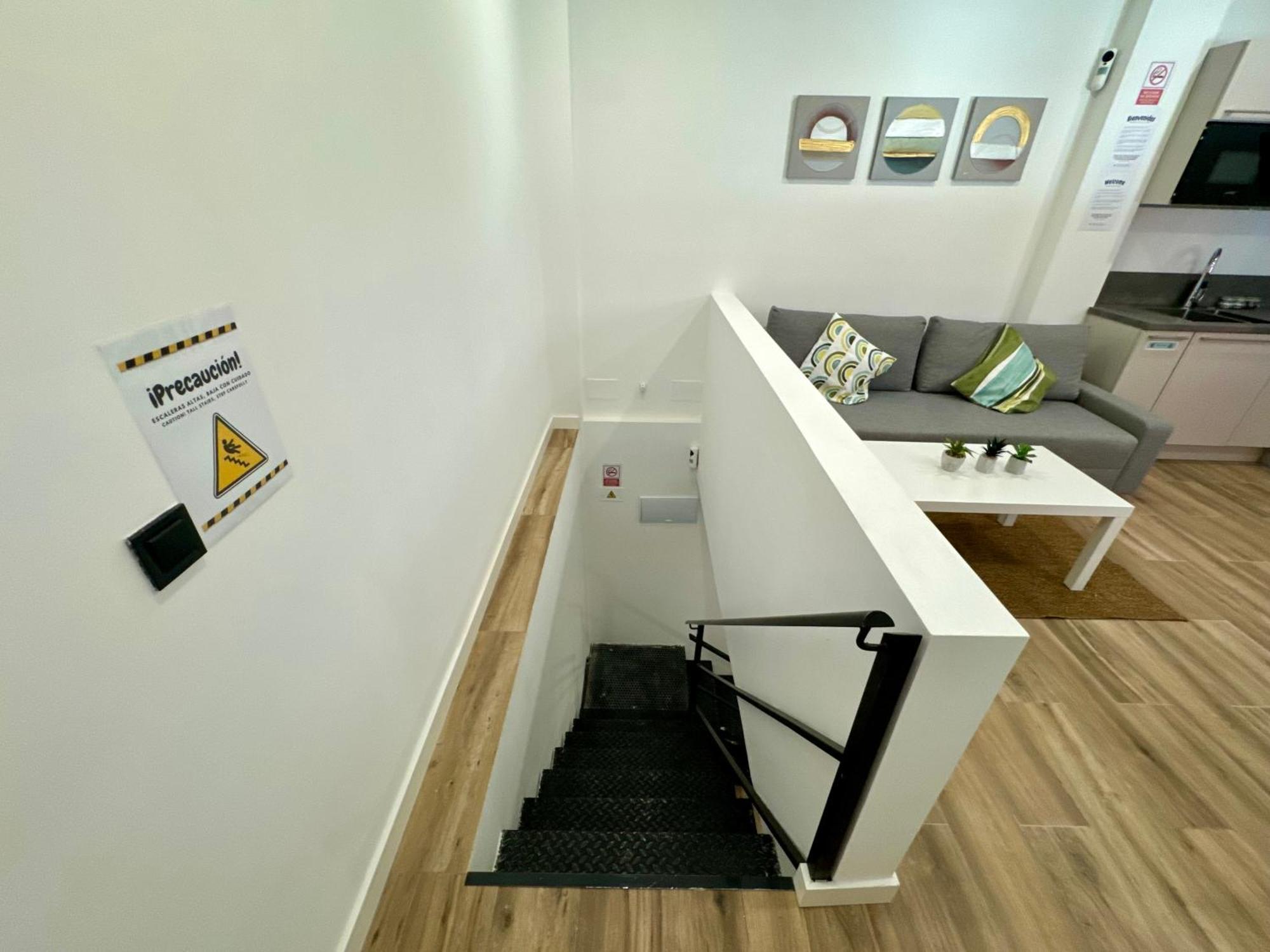 Apartamentos Castillejos Мадрид Екстериор снимка