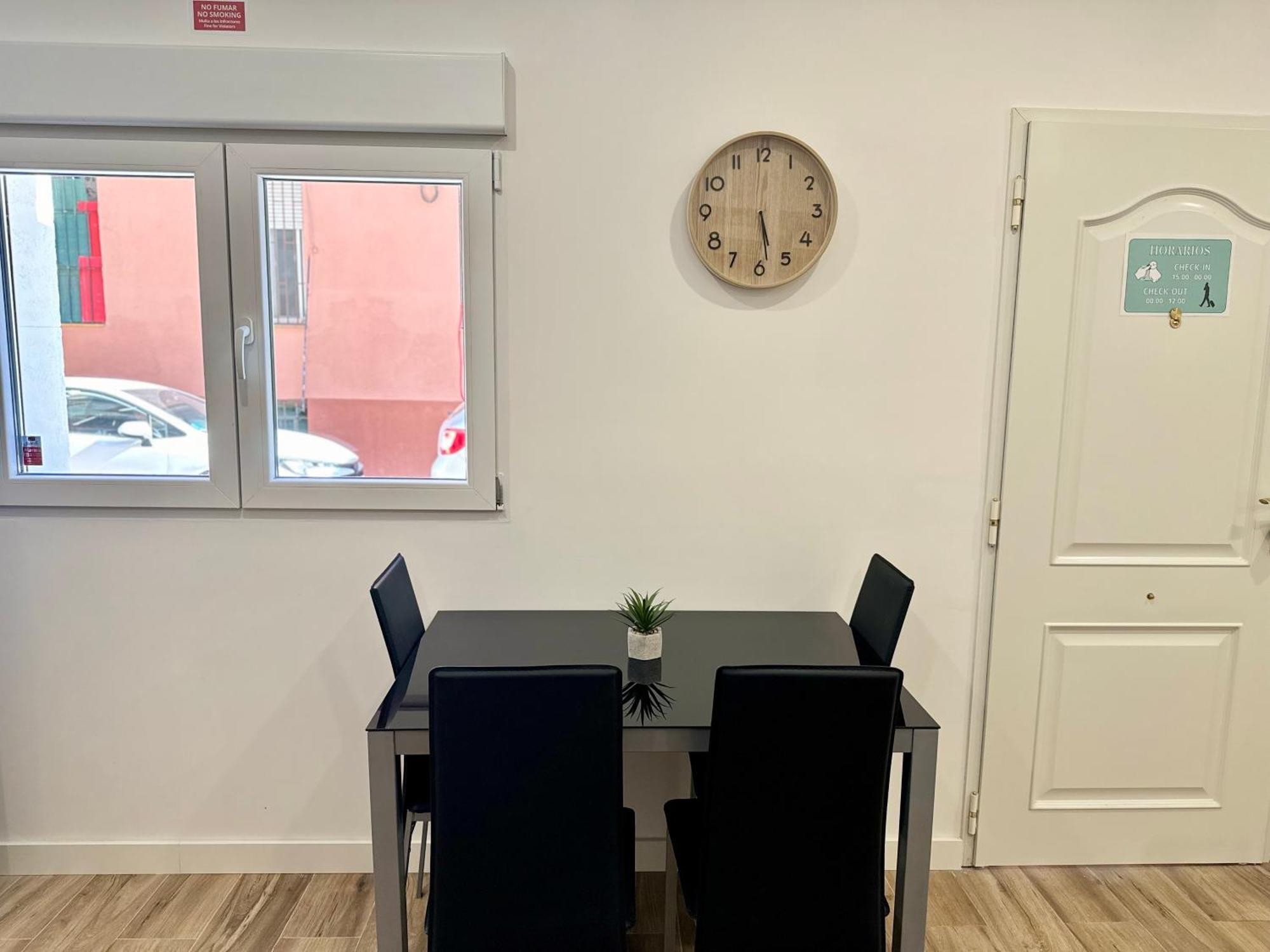 Apartamentos Castillejos Мадрид Екстериор снимка