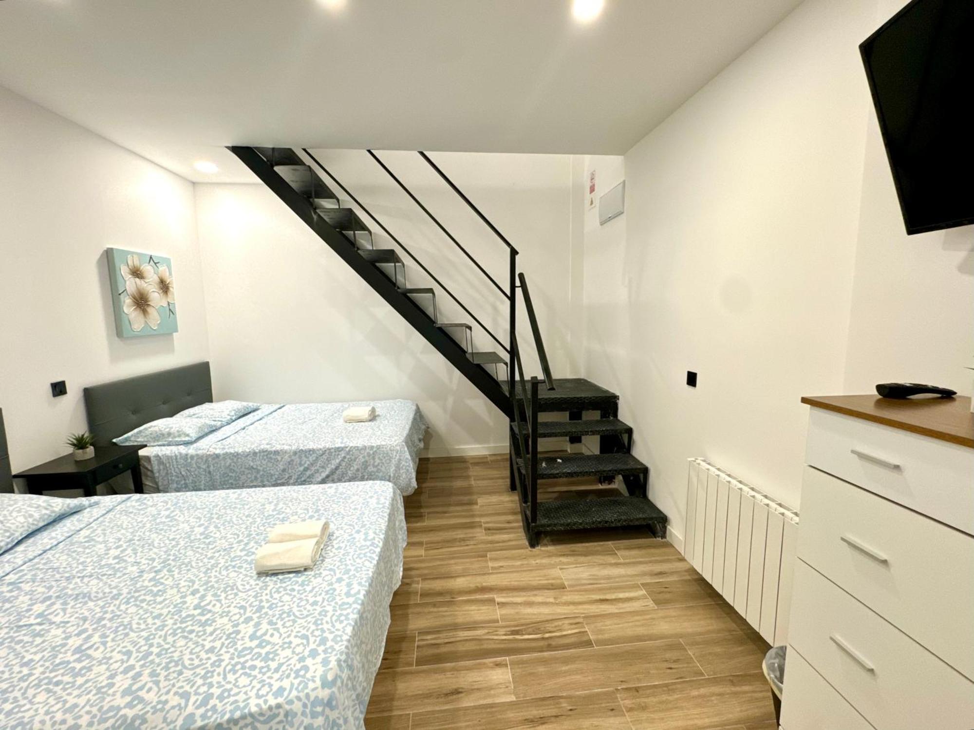 Apartamentos Castillejos Мадрид Екстериор снимка