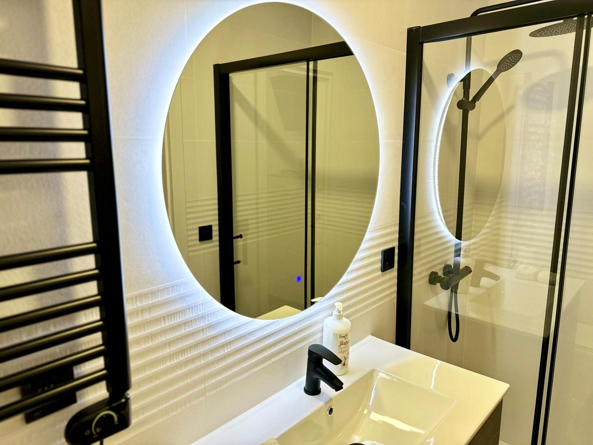 Apartamentos Castillejos Мадрид Екстериор снимка